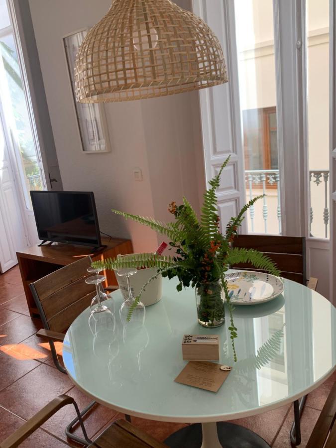 Luz Y Sencillez En El Centro Historico De Malaga Apartment ภายนอก รูปภาพ